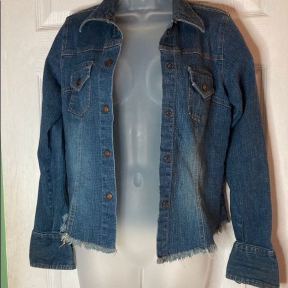 Women’s Jean Jacket